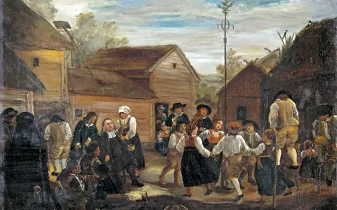 Midsommarfirande med dans kring majstången. Människor i folkdräkter gläds åt sommarens längsta dag, vilket visar midsommar betydelse.