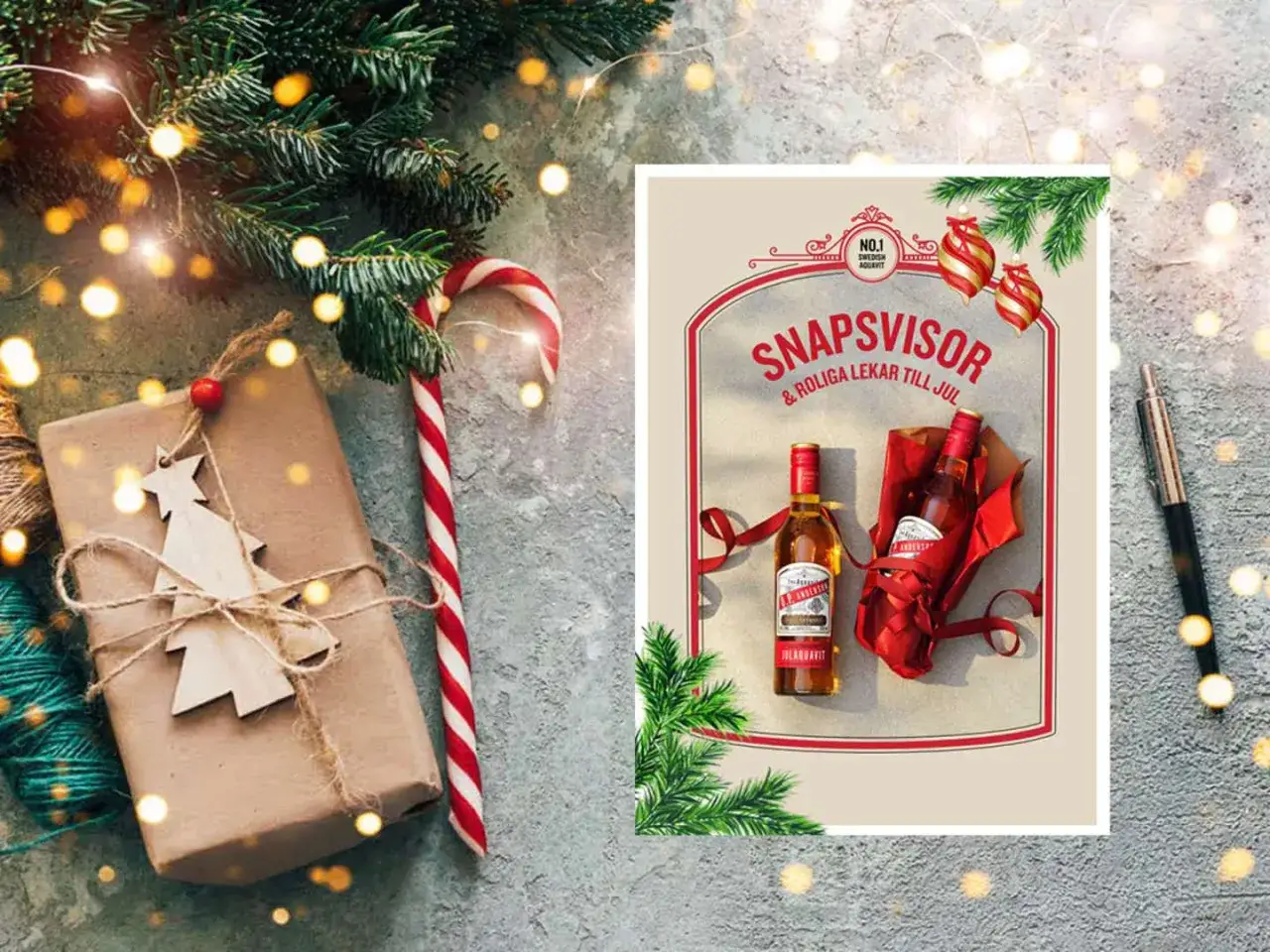 Julklapp med julgranspynt, polkagris och en broschyr f&ouml;r 